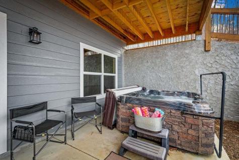 1016 Twisted Oak Road Talking Rock GA 30175