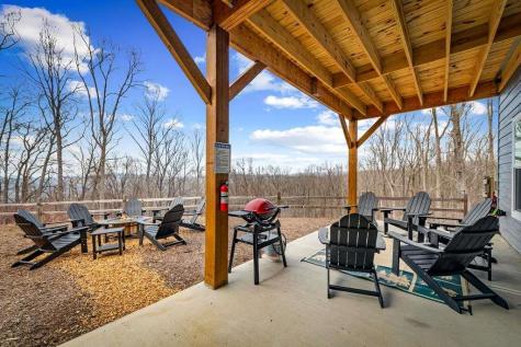 1016 Twisted Oak Road Talking Rock GA 30175