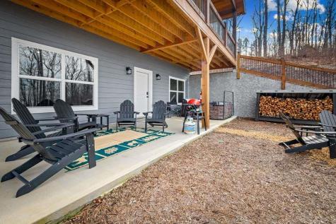 1016 Twisted Oak Road Talking Rock GA 30175