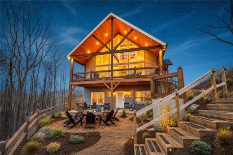 1016 Twisted Oak Road Talking Rock GA 30175