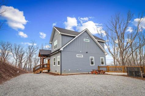 1016 Twisted Oak Road Talking Rock GA 30175