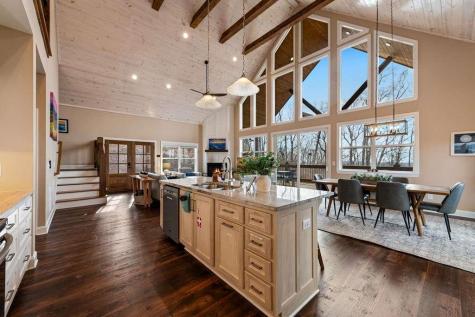 1016 Twisted Oak Road Talking Rock GA 30175