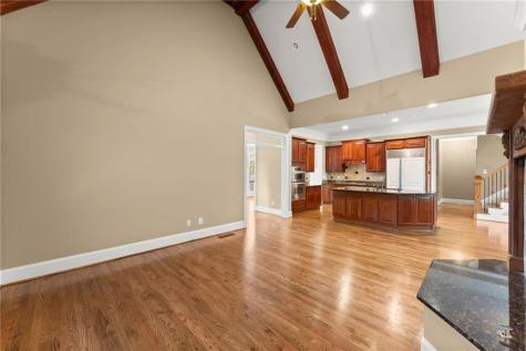 492 Jonney Thomas Road Cleveland GA 30528