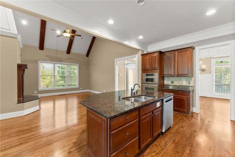 492 Jonney Thomas Road Cleveland GA 30528