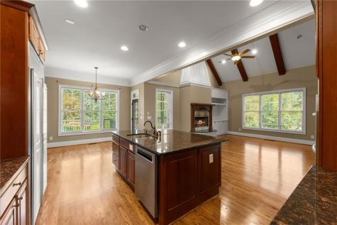 492 Jonney Thomas Road Cleveland GA 30528