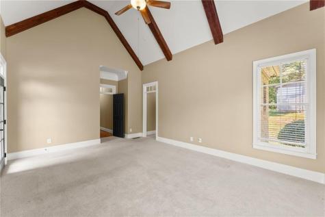 492 Jonney Thomas Road Cleveland GA 30528