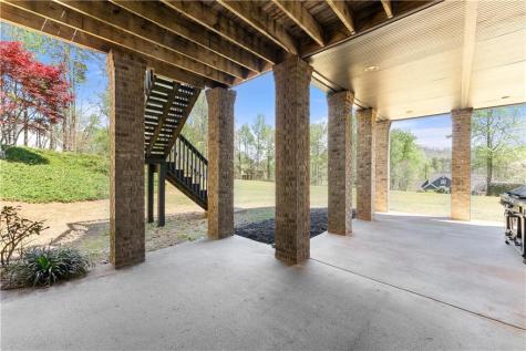 492 Jonney Thomas Road Cleveland GA 30528