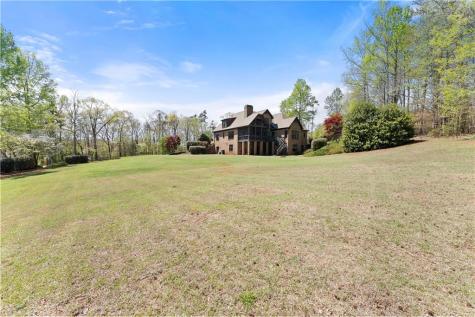 492 Jonney Thomas Road Cleveland GA 30528