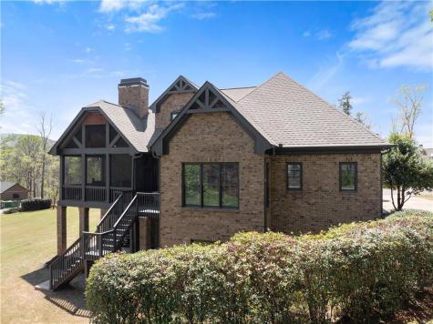 492 Jonney Thomas Road Cleveland GA 30528
