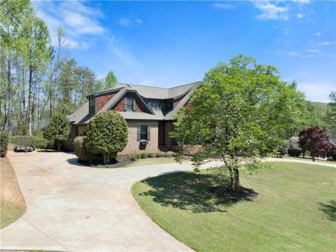 492 Jonney Thomas Road Cleveland GA 30528