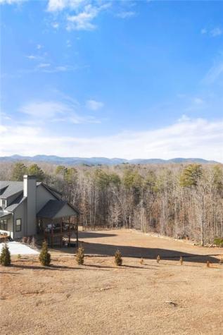 94 Boulder Lane Cleveland GA 30528