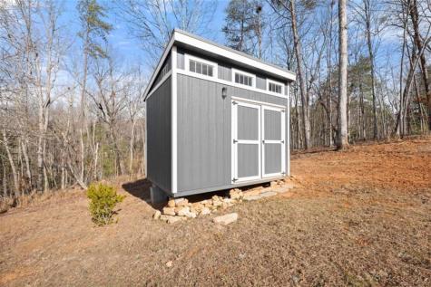 94 Boulder Lane Cleveland GA 30528