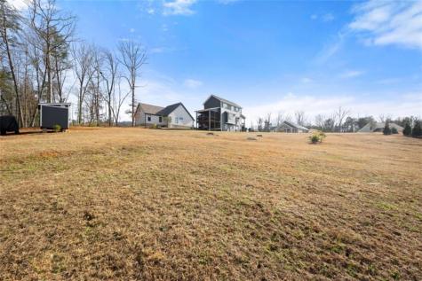 94 Boulder Lane Cleveland GA 30528