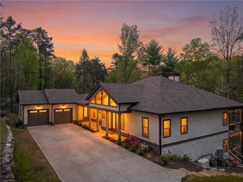 245 Bear Paw Trail Blue Ridge GA 30513