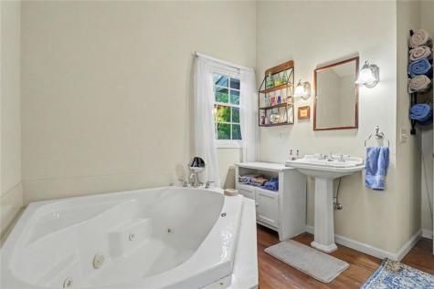 1191 Old Forge Estates Hiawassee GA 30546