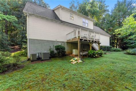 641 Martins Grove Road Dahlonega GA 30533