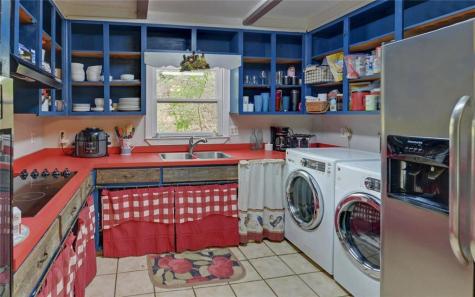 761 Clayton Gooch Road Dahlonega GA 30533