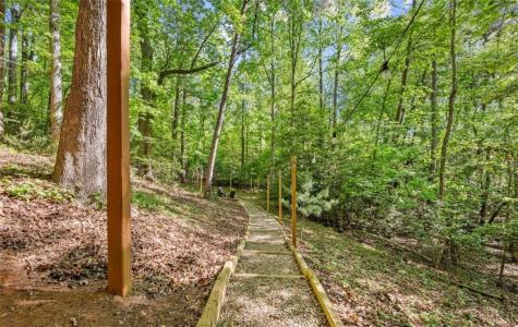 2239 Dean Mountain Road Cleveland GA 30528