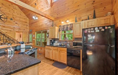 2239 Dean Mountain Road Cleveland GA 30528