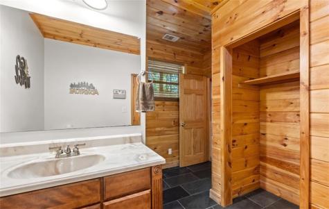2239 Dean Mountain Road Cleveland GA 30528