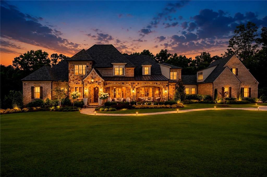 570 Lost River Bend Milton GA 30004