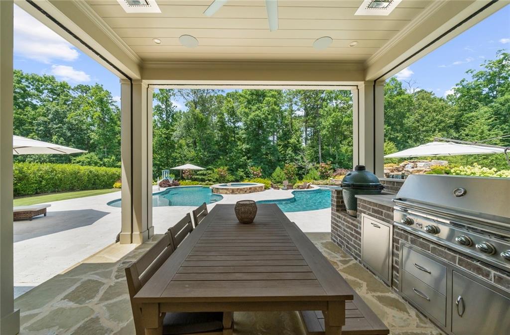 570 Lost River Bend Milton GA 30004