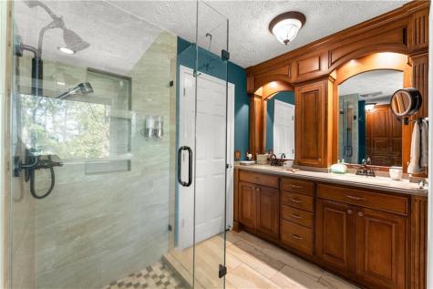 501 High Meadow Lakes Clarkesville GA 30523