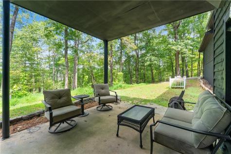 501 High Meadow Lakes Clarkesville GA 30523