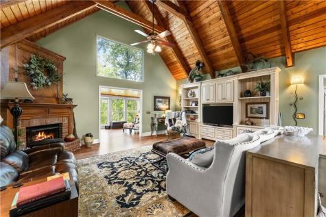 501 High Meadow Lakes Clarkesville GA 30523