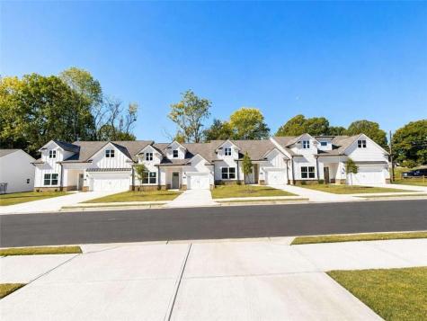 28 Village Court Cleveland GA 30528