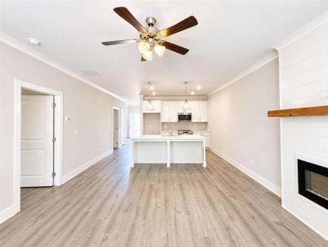 28 Village Court Cleveland GA 30528