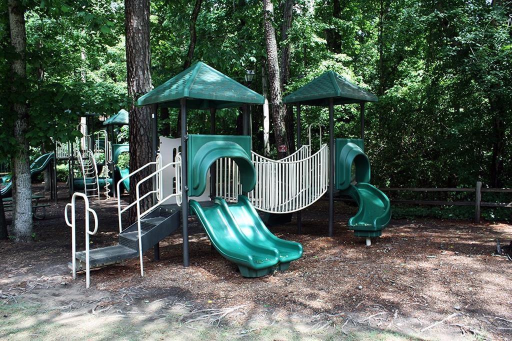 1329 Mile Post Drive Dunwoody GA 30338