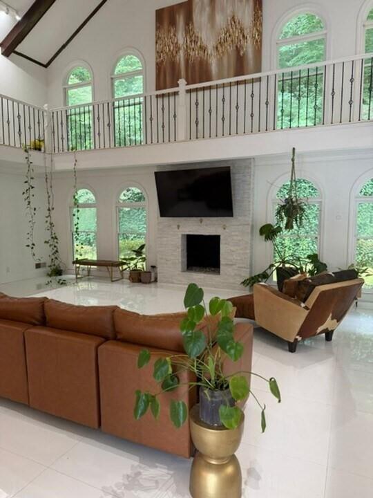425 Ferry Landing Sandy Springs GA 30328