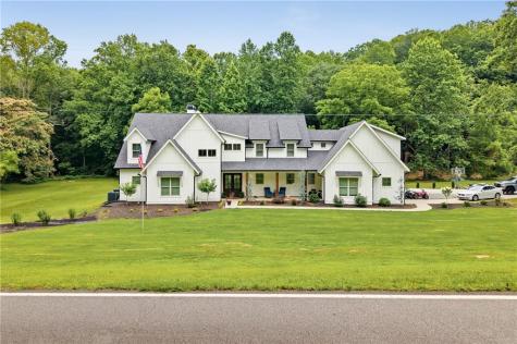 1485 Duffy Grizzle Road Dahlonega GA 30533