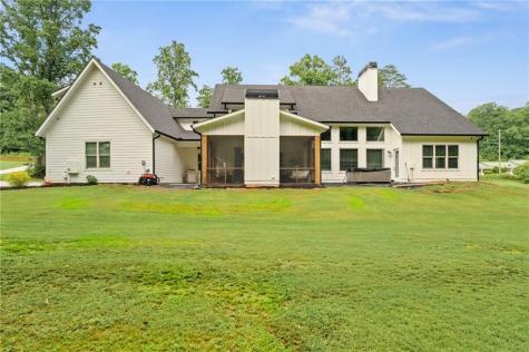 1485 Duffy Grizzle Road Dahlonega GA 30533