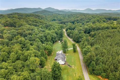 1485 Duffy Grizzle Road Dahlonega GA 30533