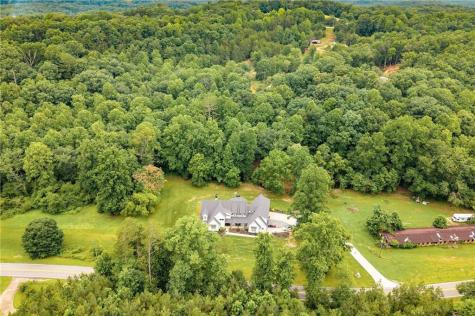 1485 Duffy Grizzle Road Dahlonega GA 30533