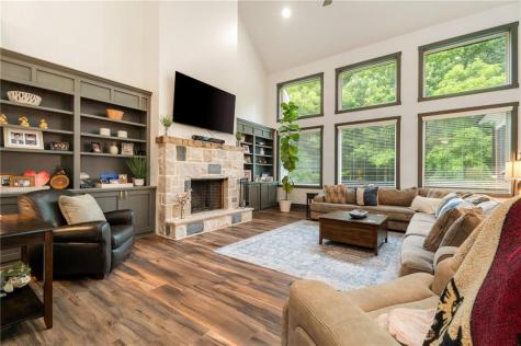 1485 Duffy Grizzle Road Dahlonega GA 30533