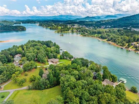 169 Windjammer Spur Hiawassee GA 30546
