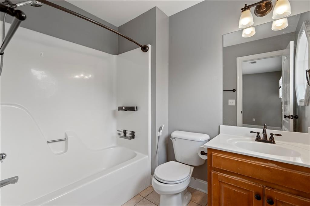 407 Overlook Way Cohutta GA 30710