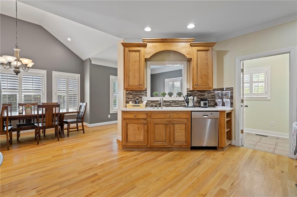 407 Overlook Way Cohutta GA 30710