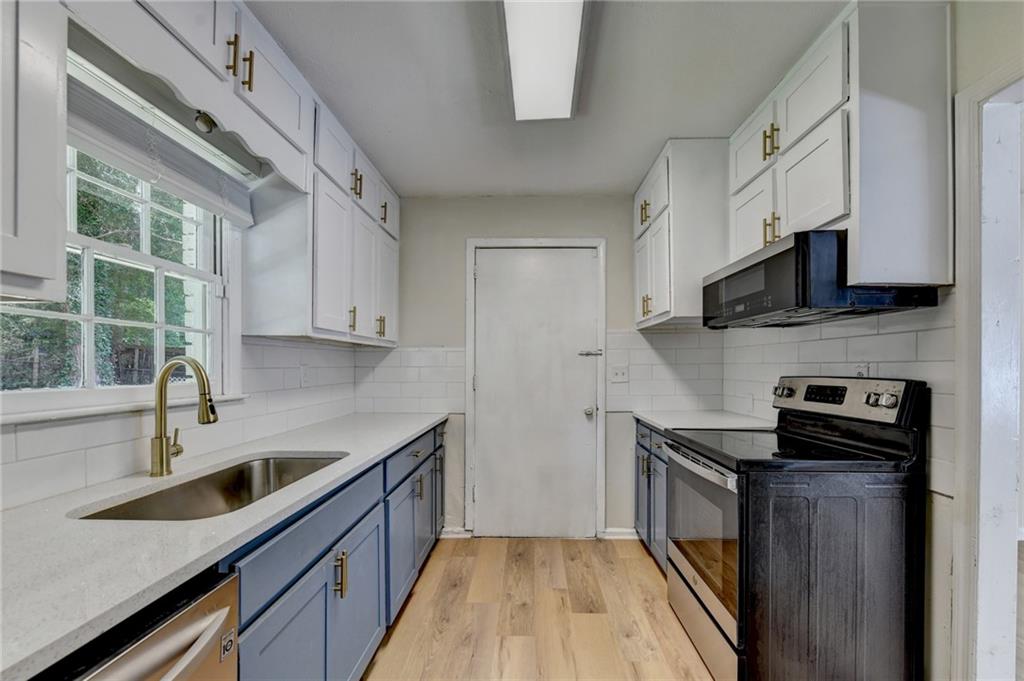 298 W Wind Drive SW Lilburn GA 30047