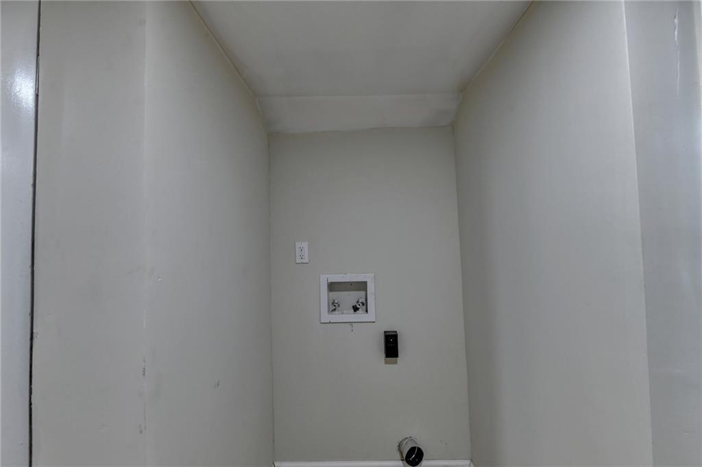 298 W Wind Drive SW Lilburn GA 30047