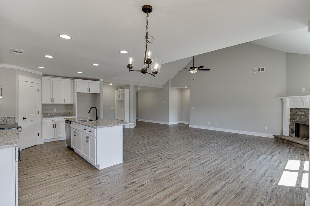 129 Creek Stone Drive Hartwell GA 30643