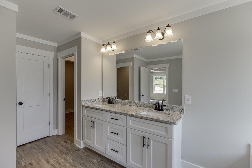 129 Creek Stone Drive Hartwell GA 30643
