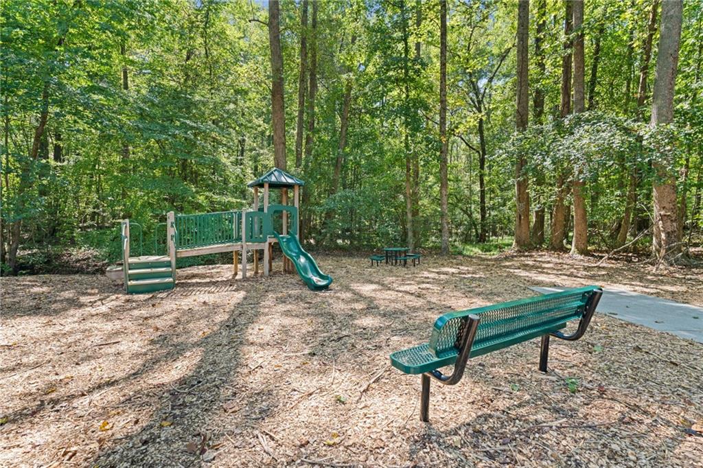 305 Ivy Brook Court Alpharetta GA 30004