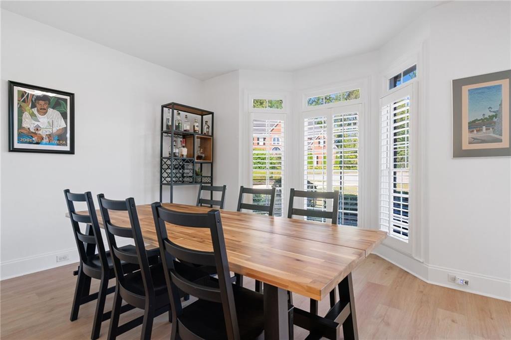 305 Ivy Brook Court Alpharetta GA 30004