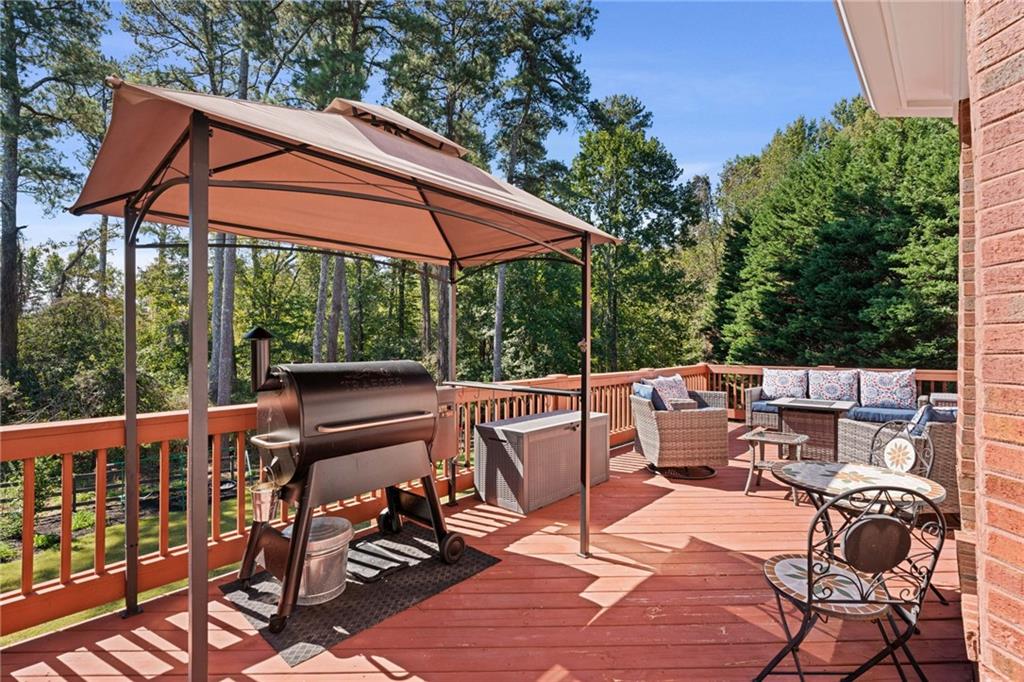 305 Ivy Brook Court Alpharetta GA 30004