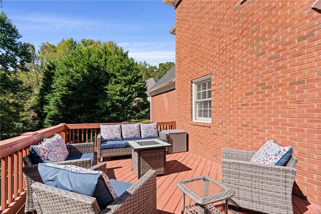 305 Ivy Brook Court Alpharetta GA 30004