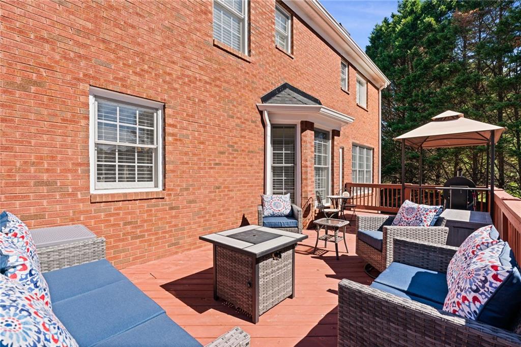 305 Ivy Brook Court Alpharetta GA 30004
